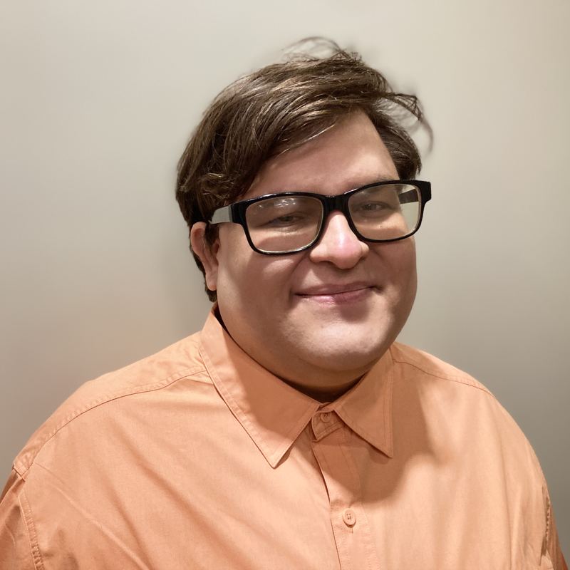 Marlón Durán — campaign photograph; group and family photographs are retained as sourced